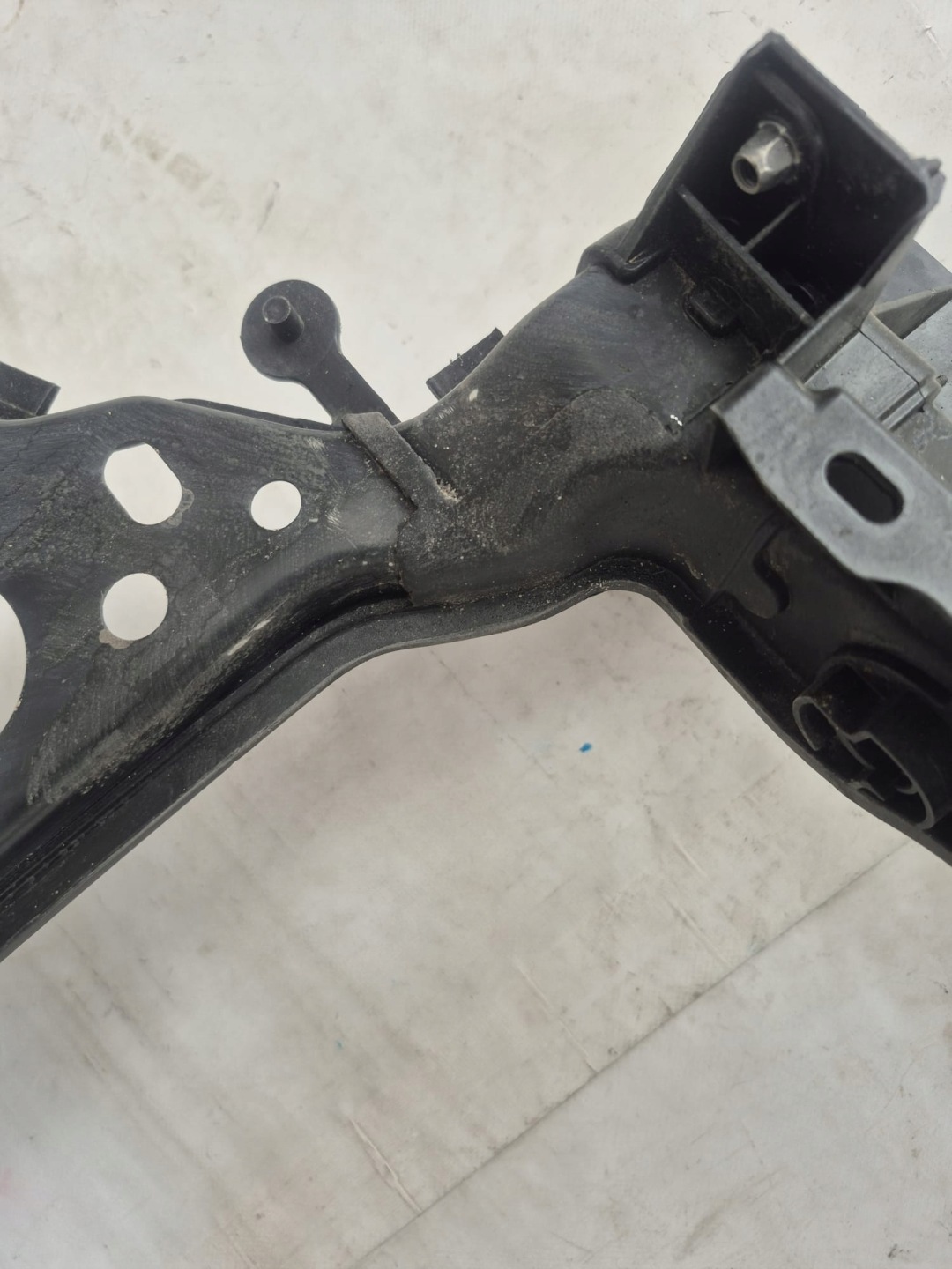 RENAULT CAPTUR II 2 19- support panel for radiators pillar 625009677R