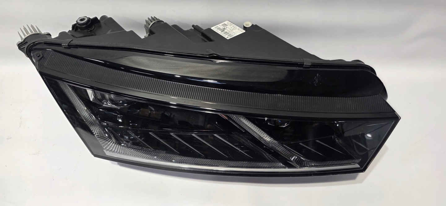 light right front FULL LED SKODA OCTAVIA IV 19- original EUROPA 5E4941016B