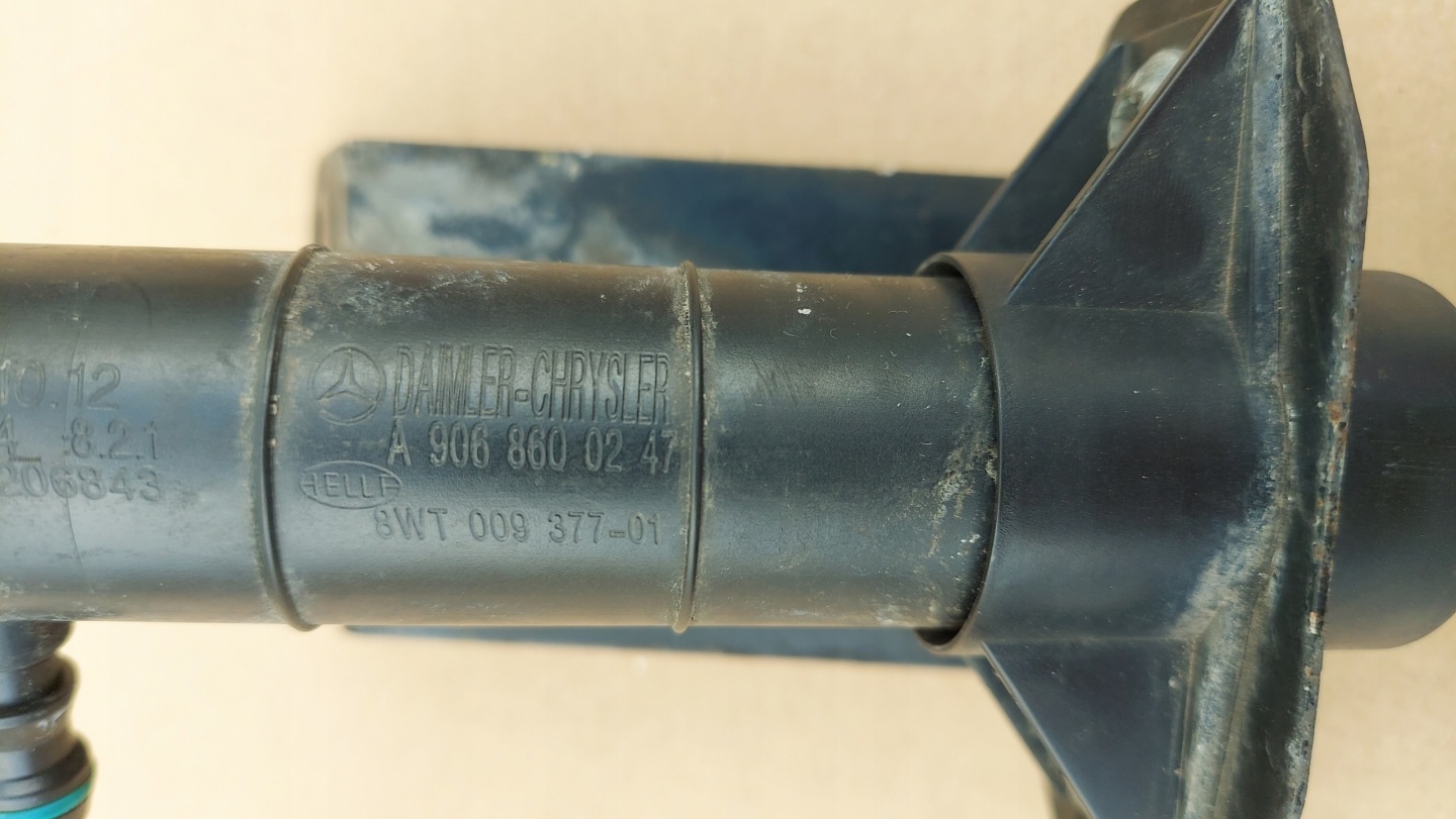 Spritzdüse lichte MERCEDES SPRINTER 906 KOMPLET 9068600247
