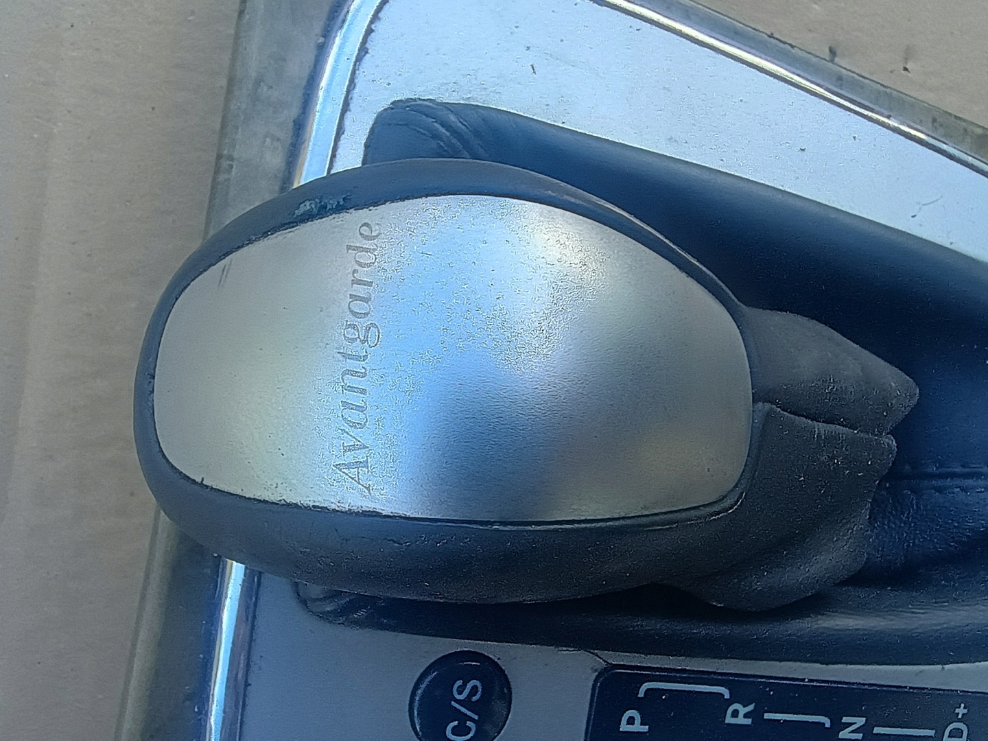 Pomello ingranaggi ghetta MERCEDES E W211 ORG.AWANGARDE