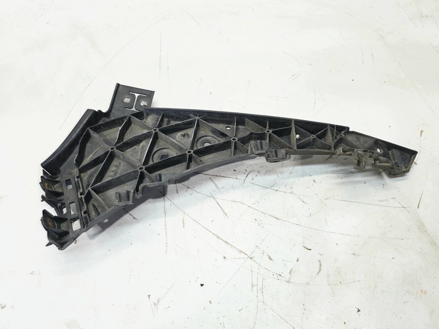 support holder of a bumper right front AUDI Q7 4L 4L0807284