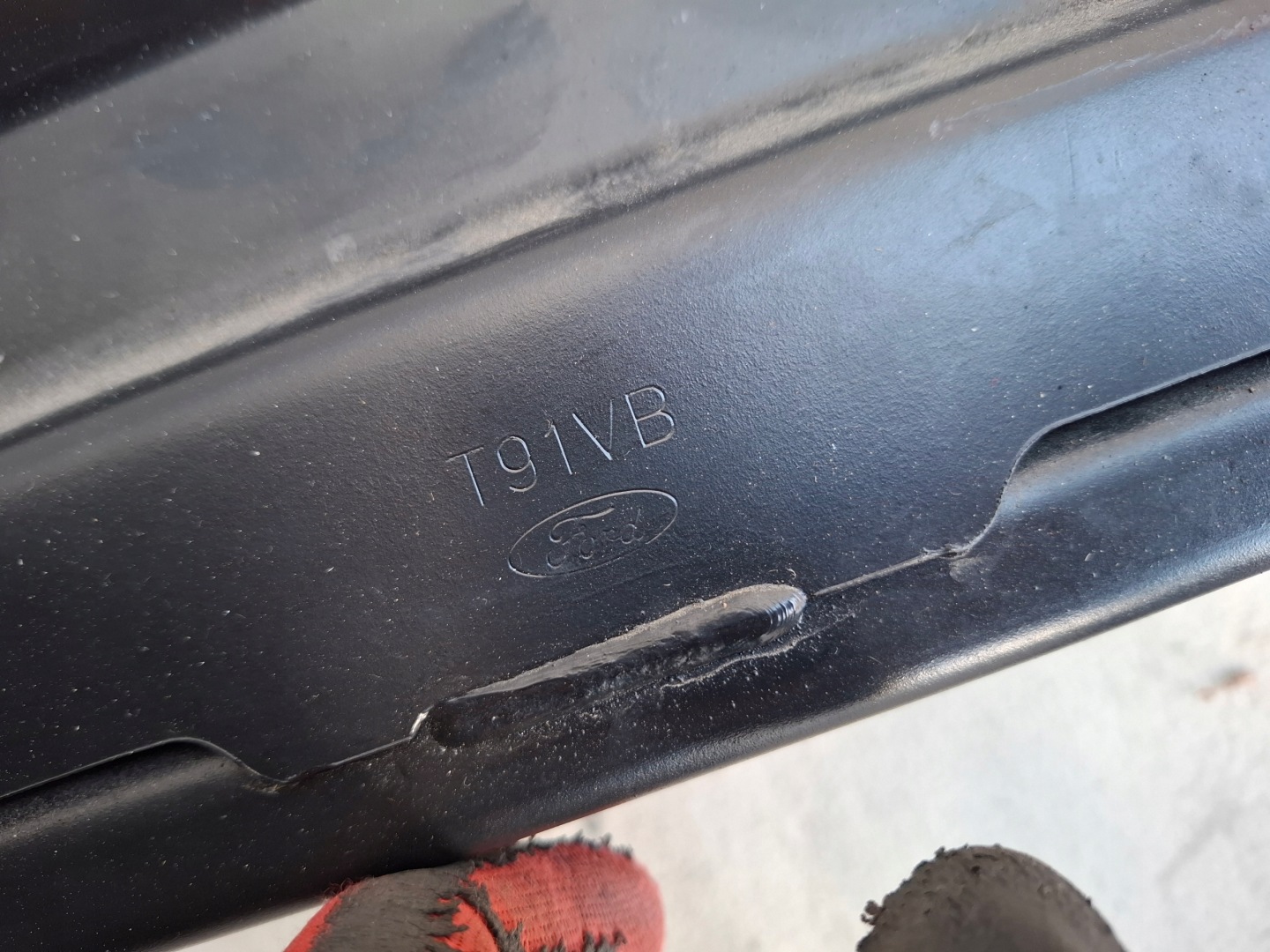 FORD KUGA MK3 sider rear below bumper STREFY ZGNIOTU 2024r