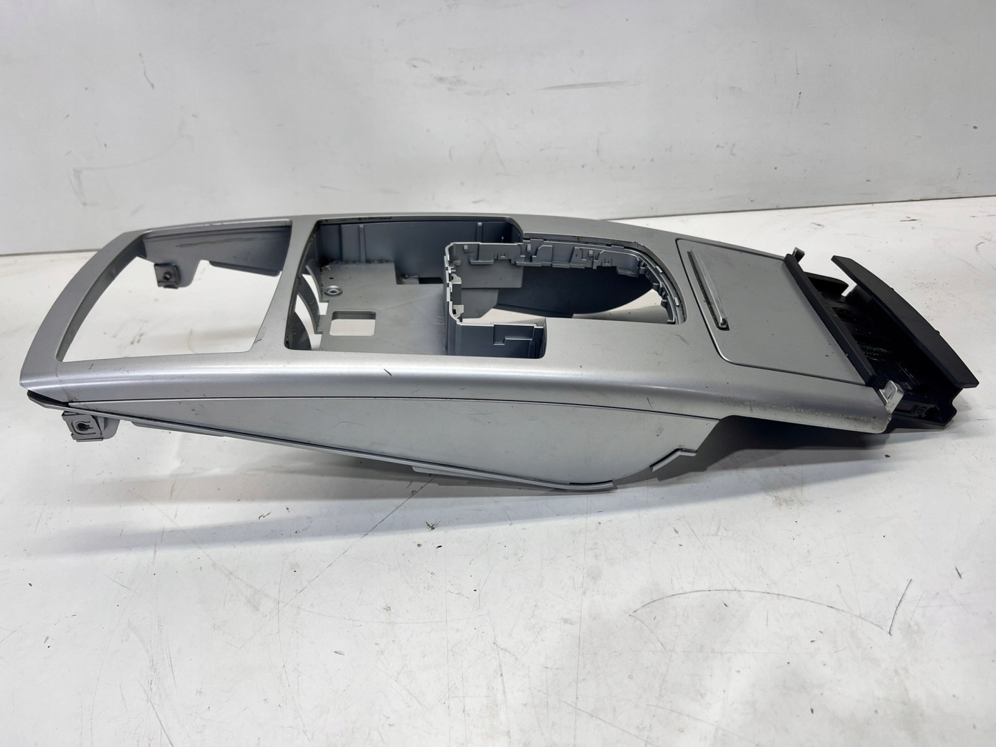 DEKOR TUNELU obal PANELU MMI AUDI A6 C6 4F1864261 4F1857951C