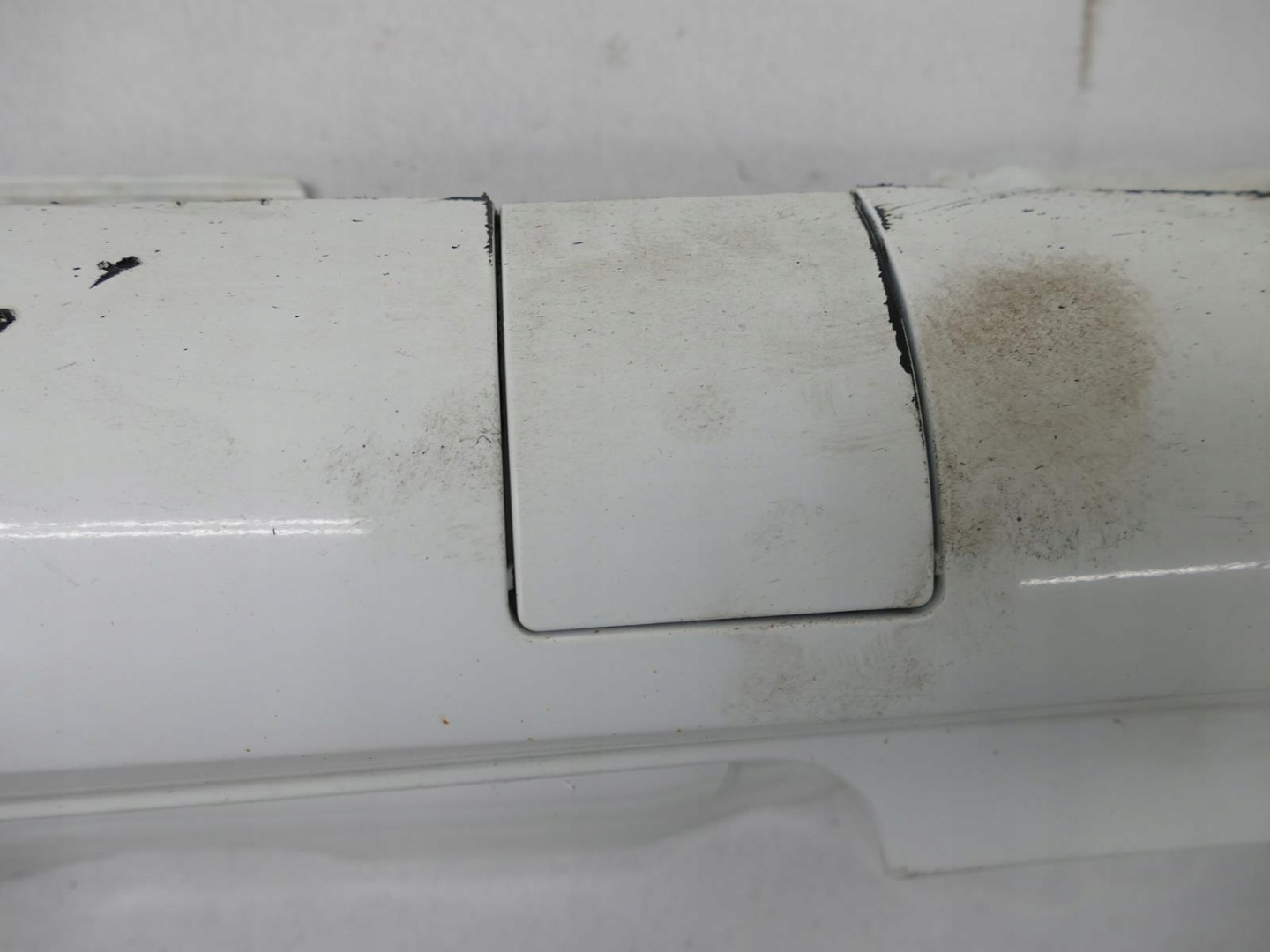 MERCEDES C207 W207 LIFT moulding threshold left 149