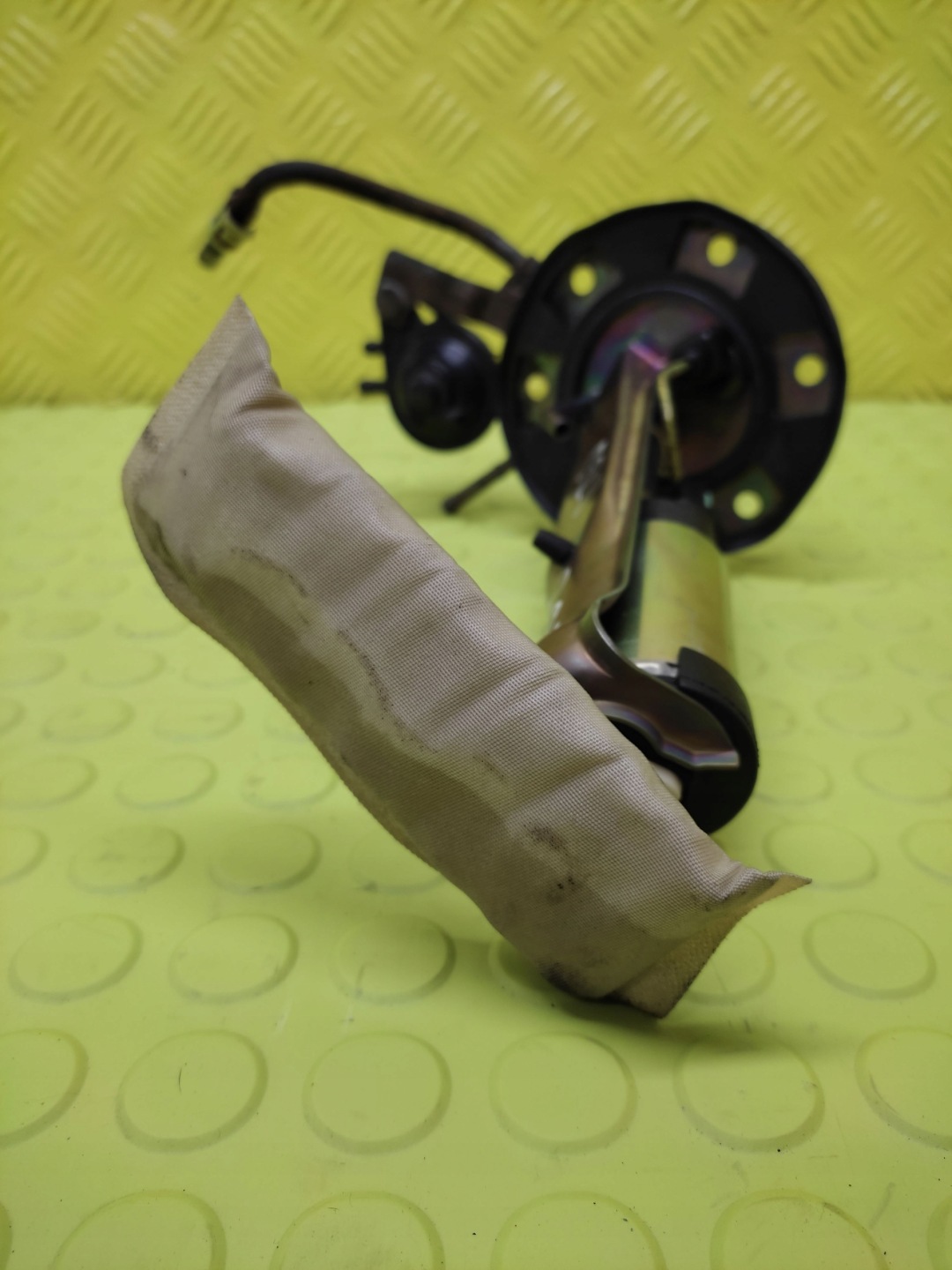 HONDA CRV II 2.0 Essence Pompe Carburant 0580313002