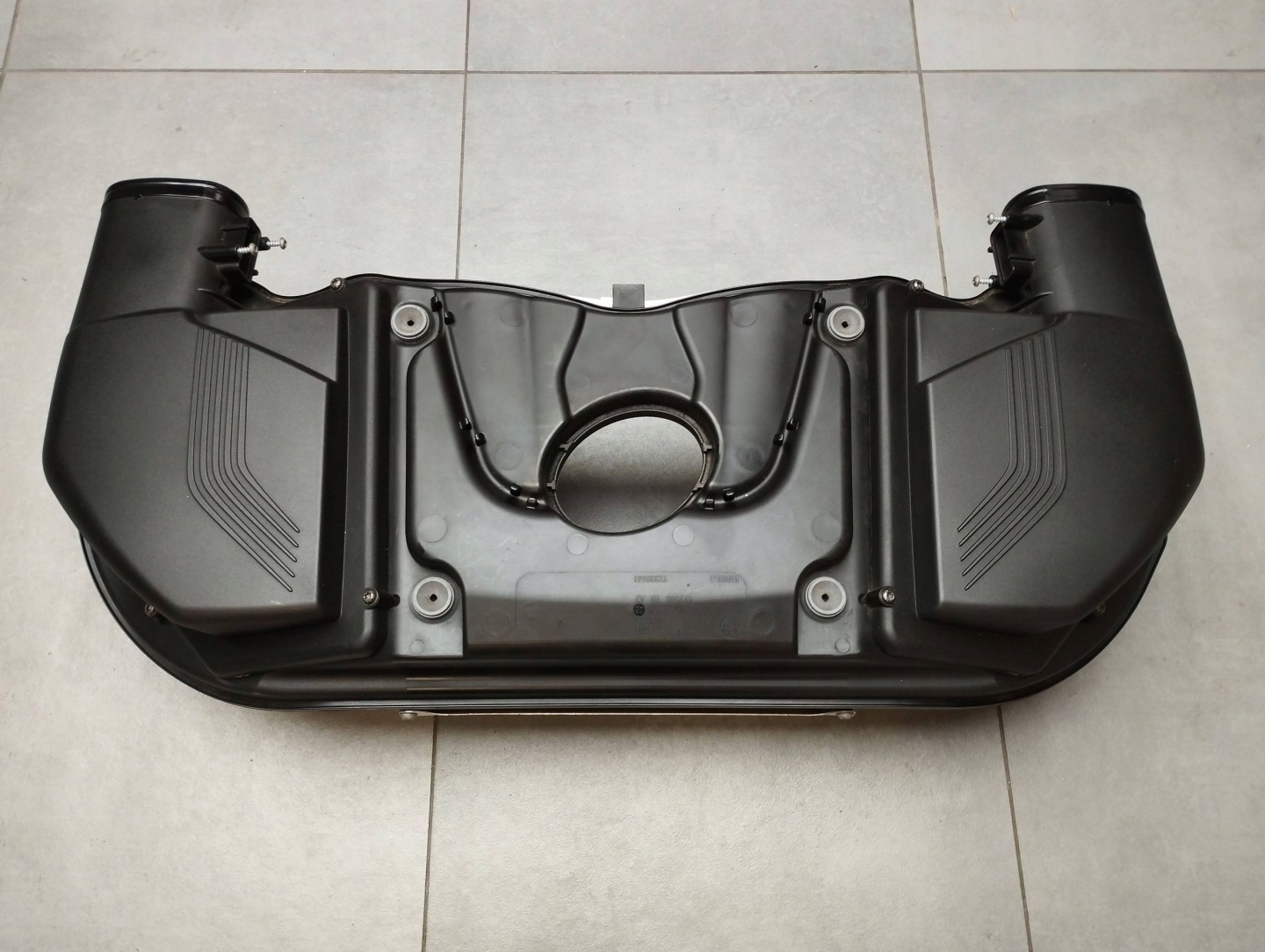 BMW 7 G11 750i 4.4 V8 Gehäuse filter luft 8622618