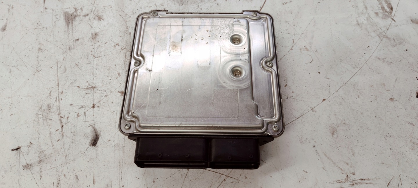 control unit computer AUDI A3 8P 2.0 TFSI 8P0907115