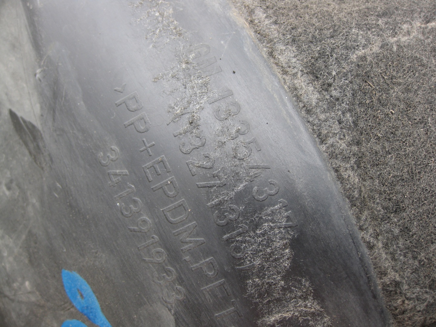 OPEL ASTRA J HB 1.7 CDTI 12R mudguard right front 13354317