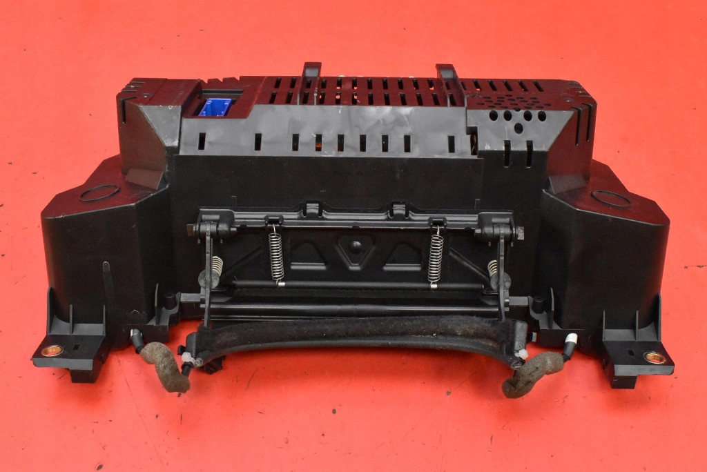 dials dials AUTOMAT EU 4E0920901 AUDI A8 D3 3.0 TDI 233 KM LIFT 05-07