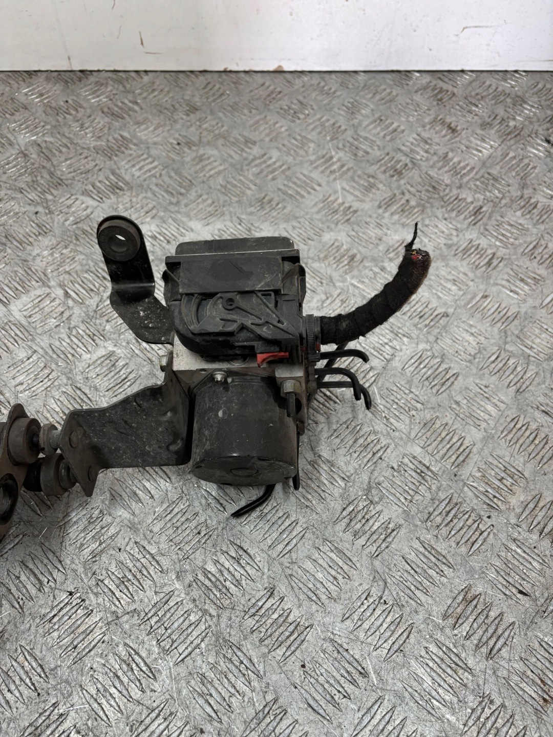Pompa ABS SKODA ROOMSTER 6R0907379C