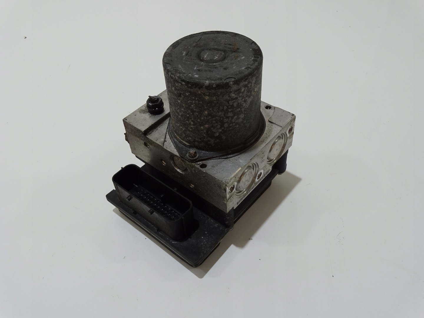Servofreno ABS BMW E60 E61 204D4 6775730