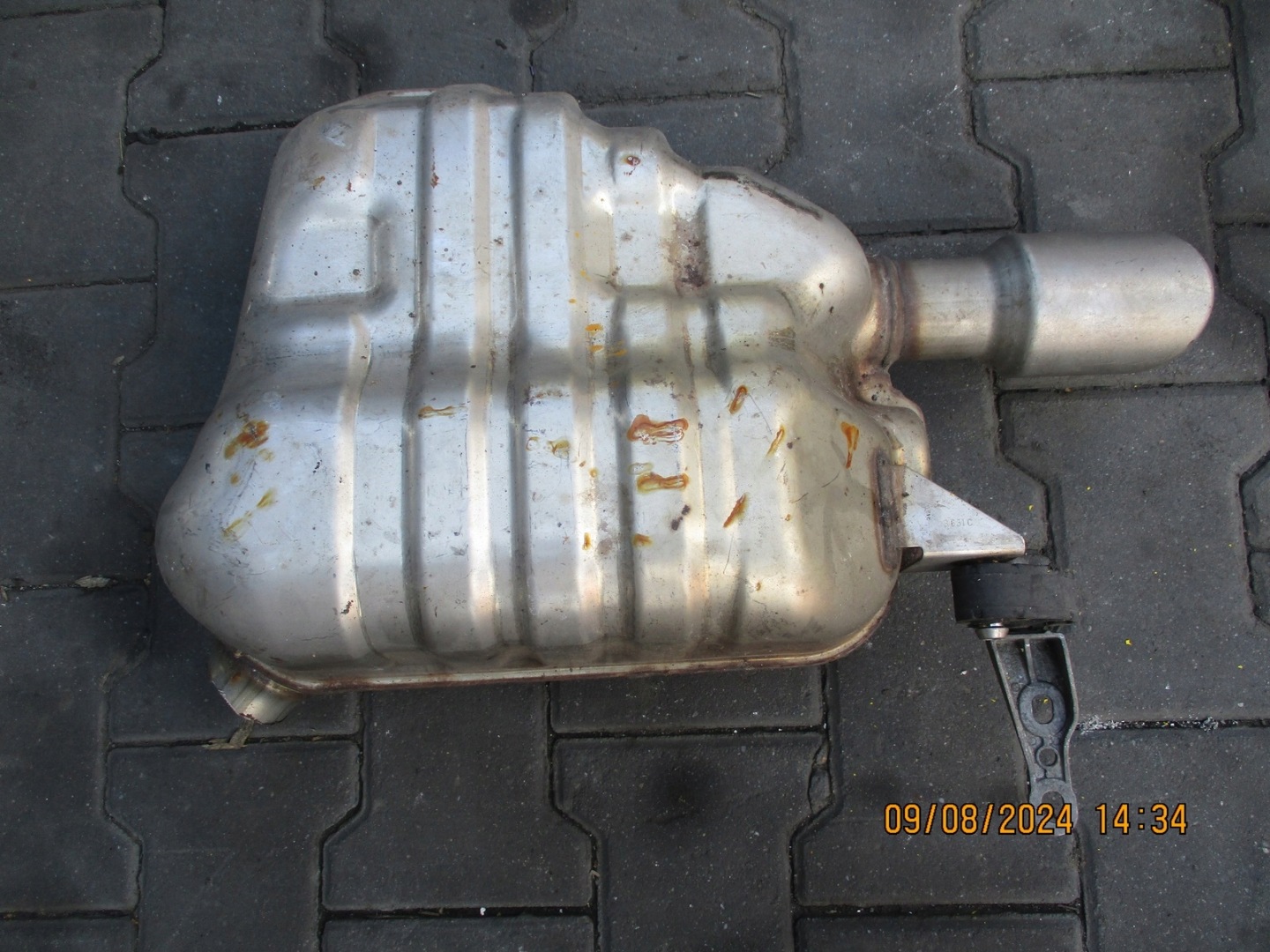 muffler, exhaust AUDI Q5 8R0 3,0TDI 8R0253611