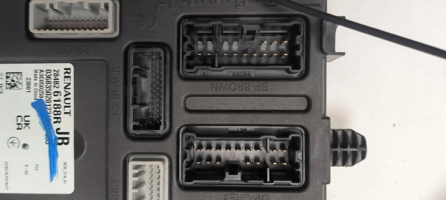 modulo BCM 284B26188R RENAULT TRAFIC III LIFT