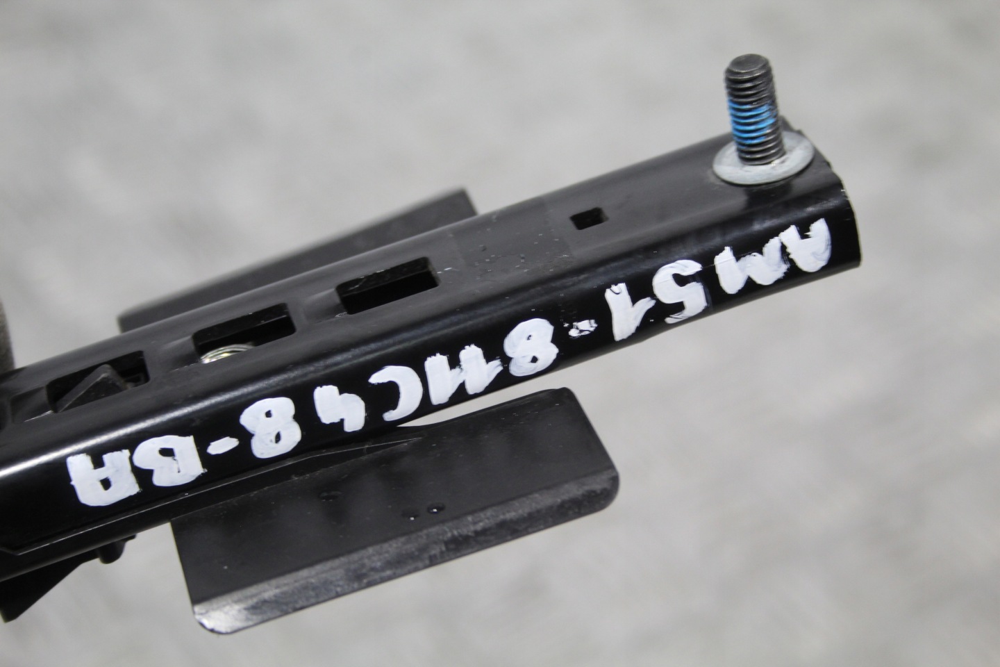 REGULACJA PASOW Sicherheits FORD C-MAX MK2