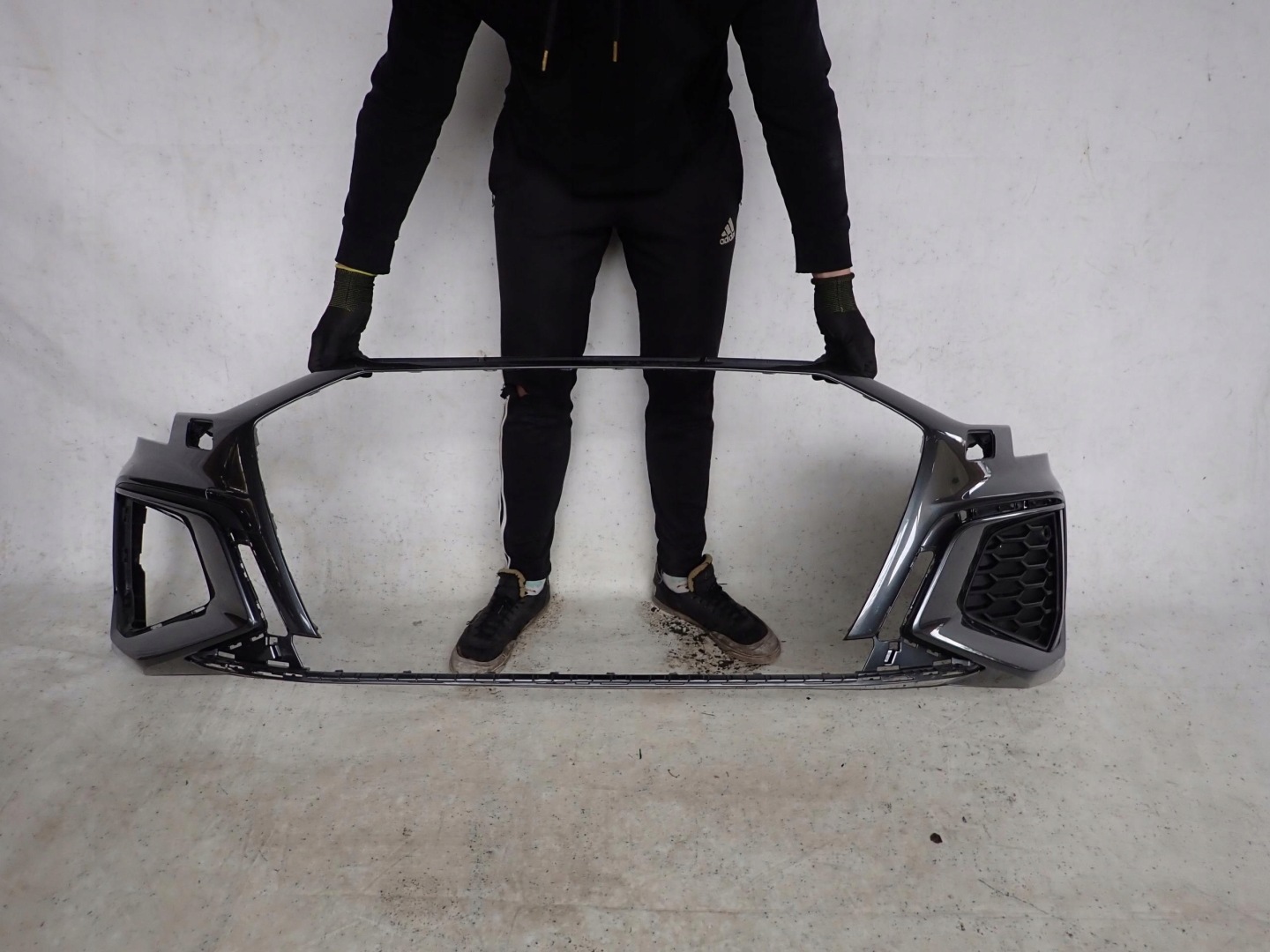 AUDI A3 IV 4 8Y S-LINE 20-> bumper front front washer PDC