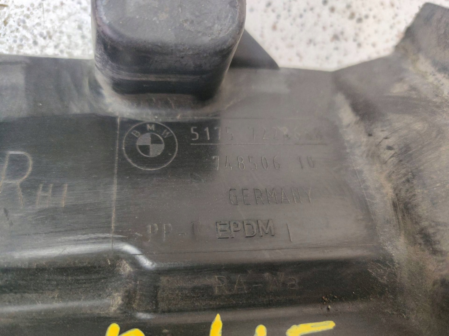 cover below engine BMW 5 F10 2016 74850610