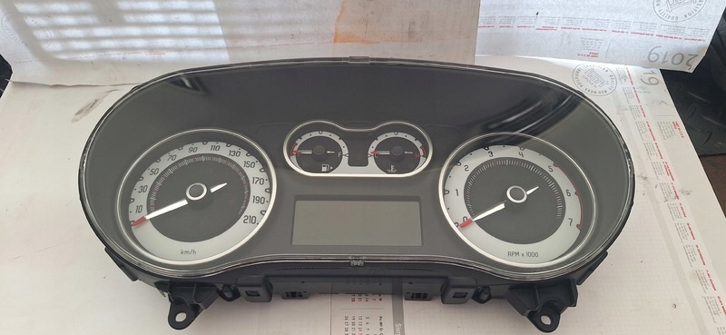 dials FIAT 500L 51913542