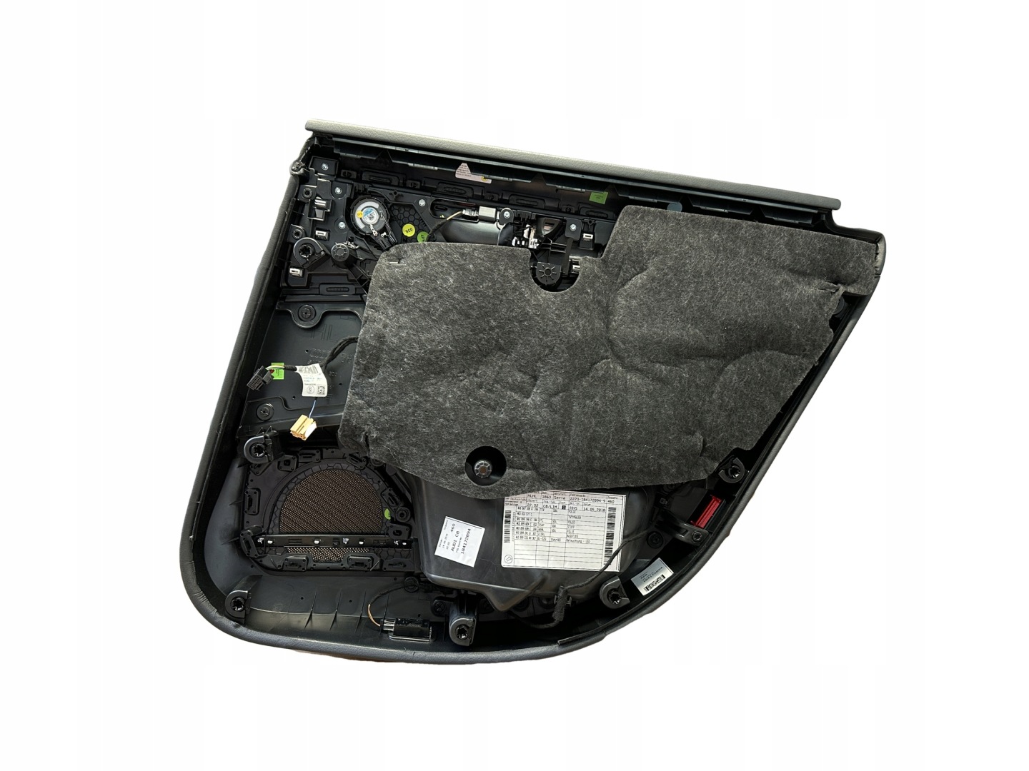 AUDI A6 4K C8 upholstery side door left rear part