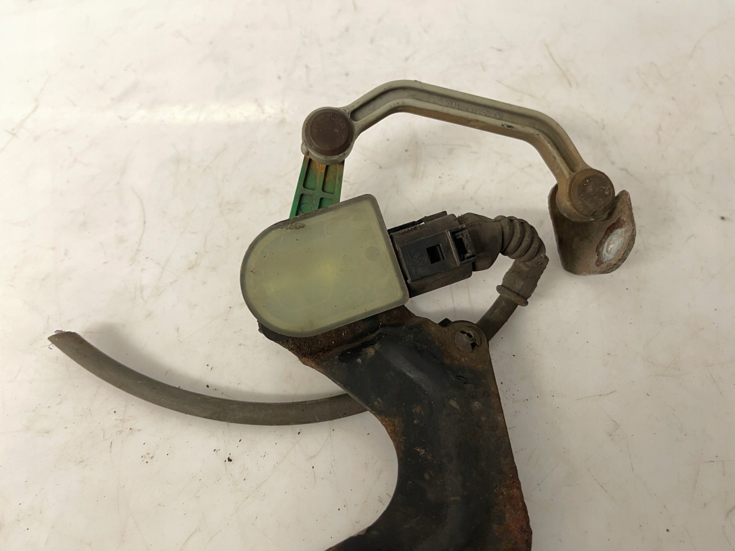 Sensor POZIOMOWANIA Leuchten rechts heck AUDI A6 C6 4F0616572D