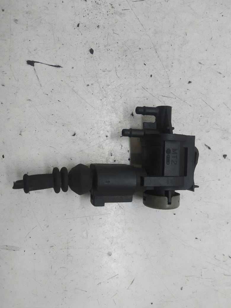 Vanne à vide 1J0906283G Audi A3 et 8L 1.9 D