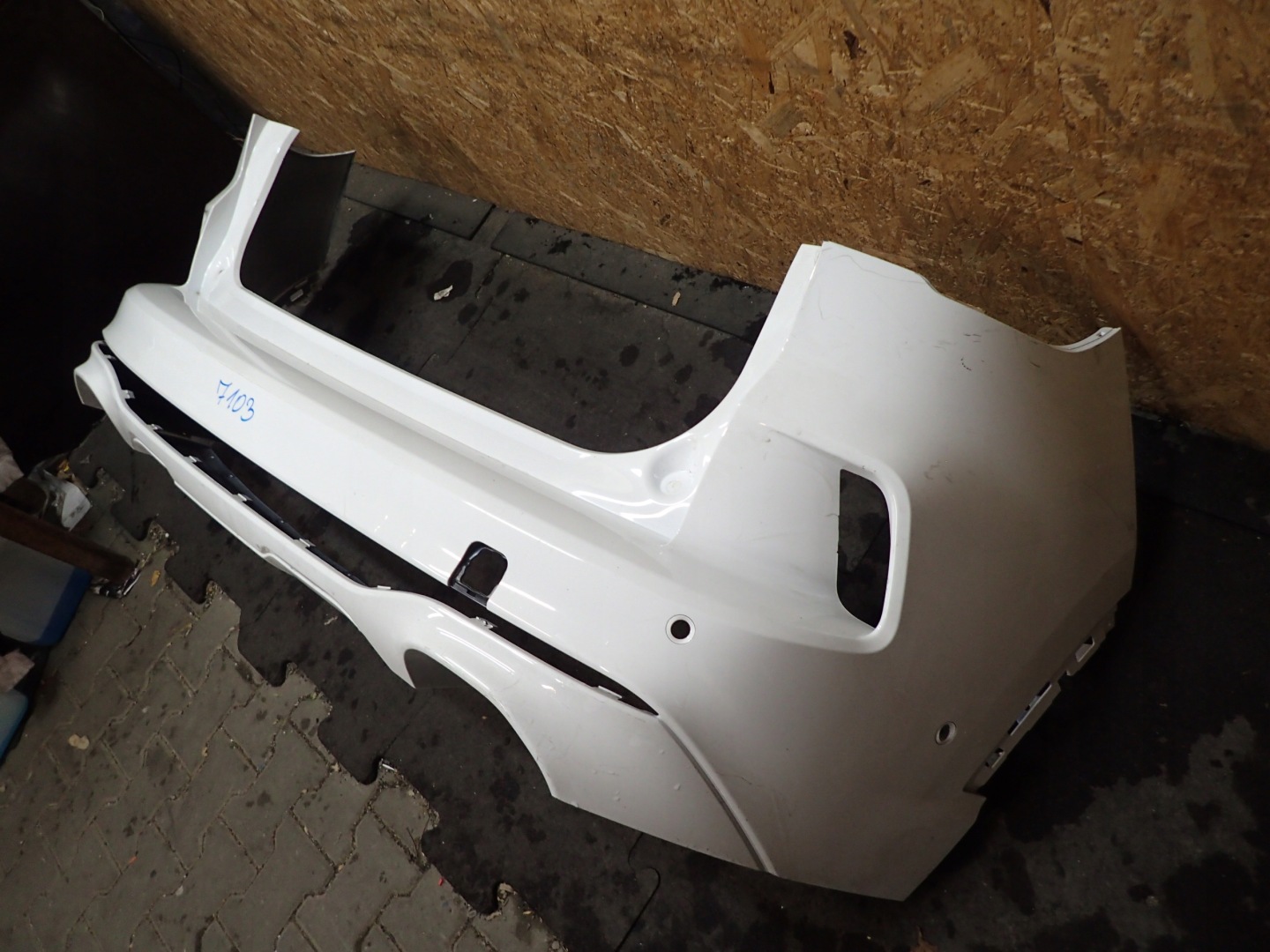 STOSSSTANGE HECK FORD KUGA MK3 ST LINE