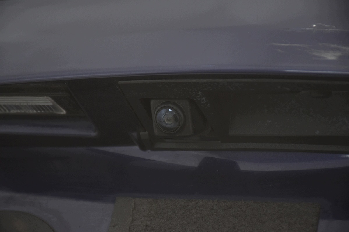 kufrové dveře * záď NISSAN PULSAR