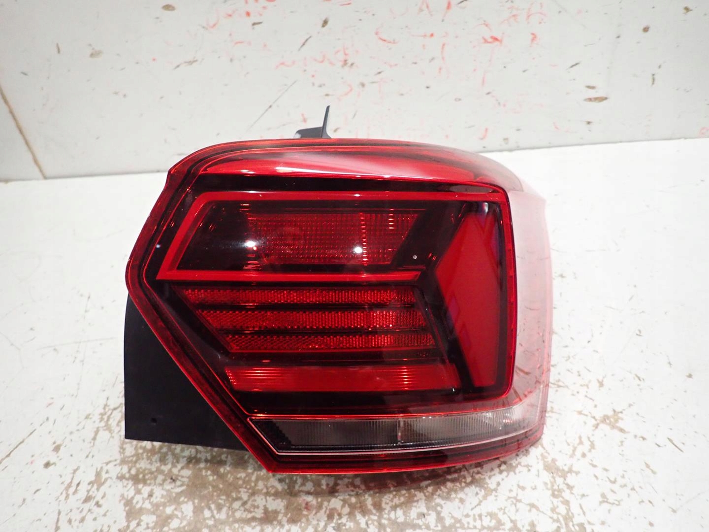 light rear part rear right VW POLO VI 2017- 2GS945096A