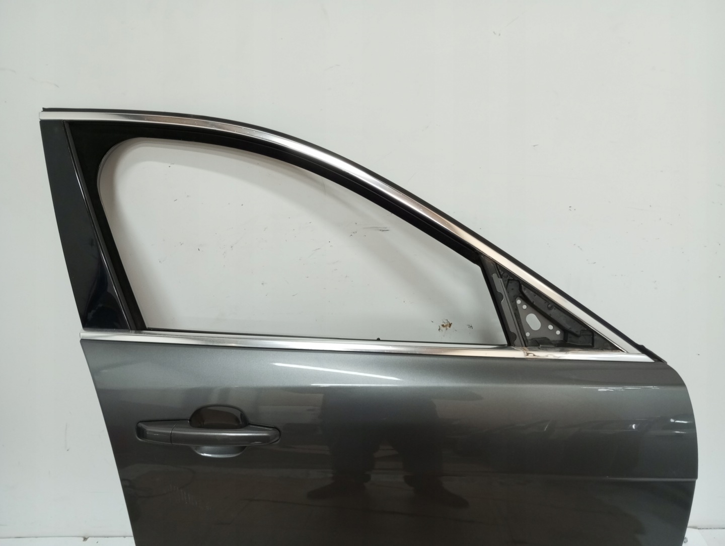 door right front JAGUAR F PACE