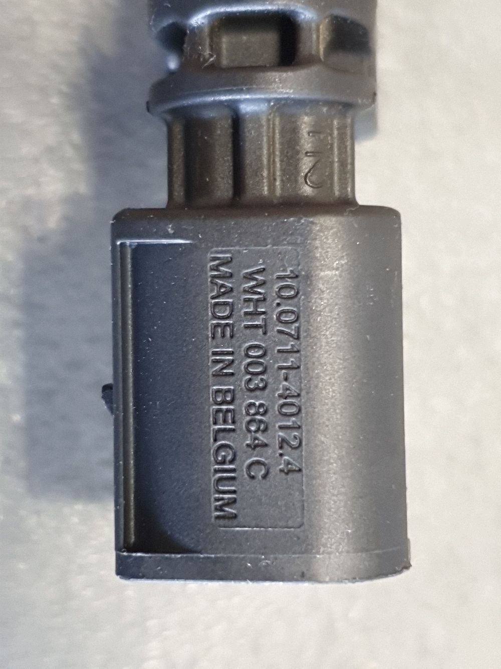 Audi A3 8Y Sensor ABS heck 10071140124