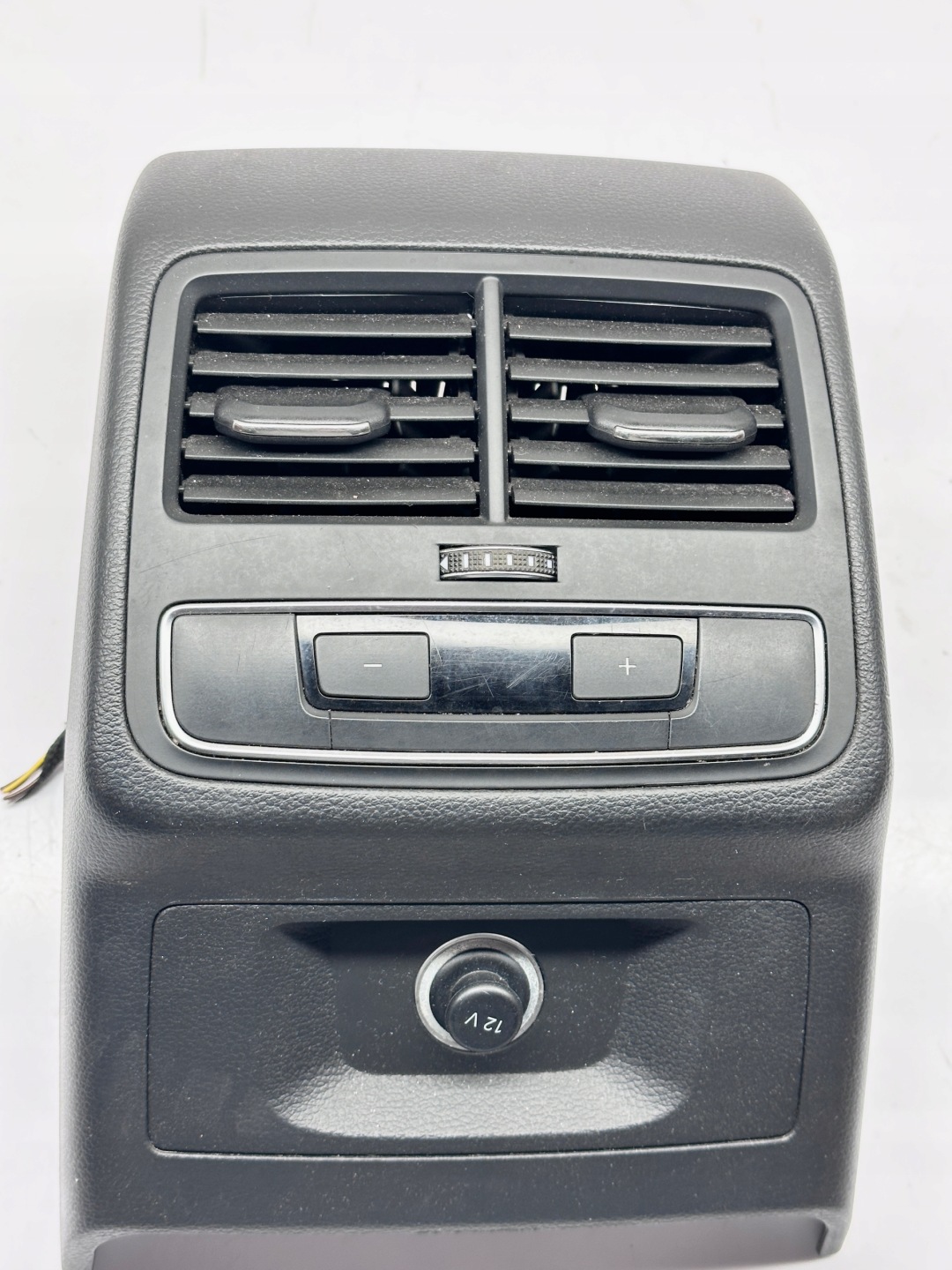 AUDI A4 B9 A5 8W Unite commande clima Bouches buses pour Arrière TUNEL Moyenne 8W0919158