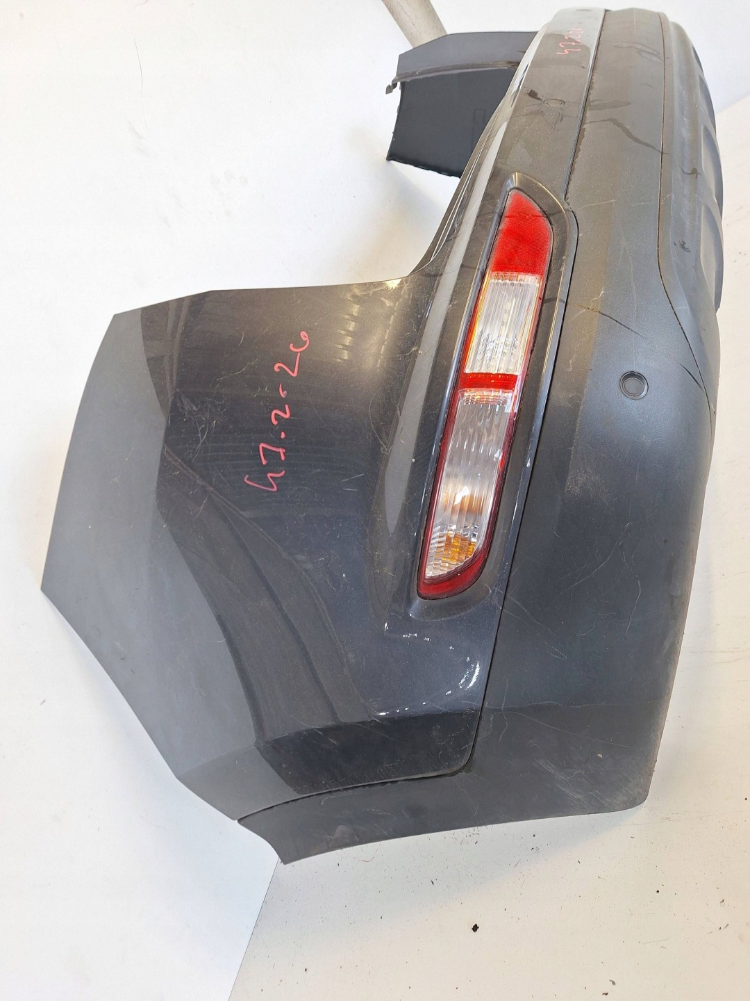 KIA SPORTAGE IV 15-19 bumper + PDC 86611F1000E