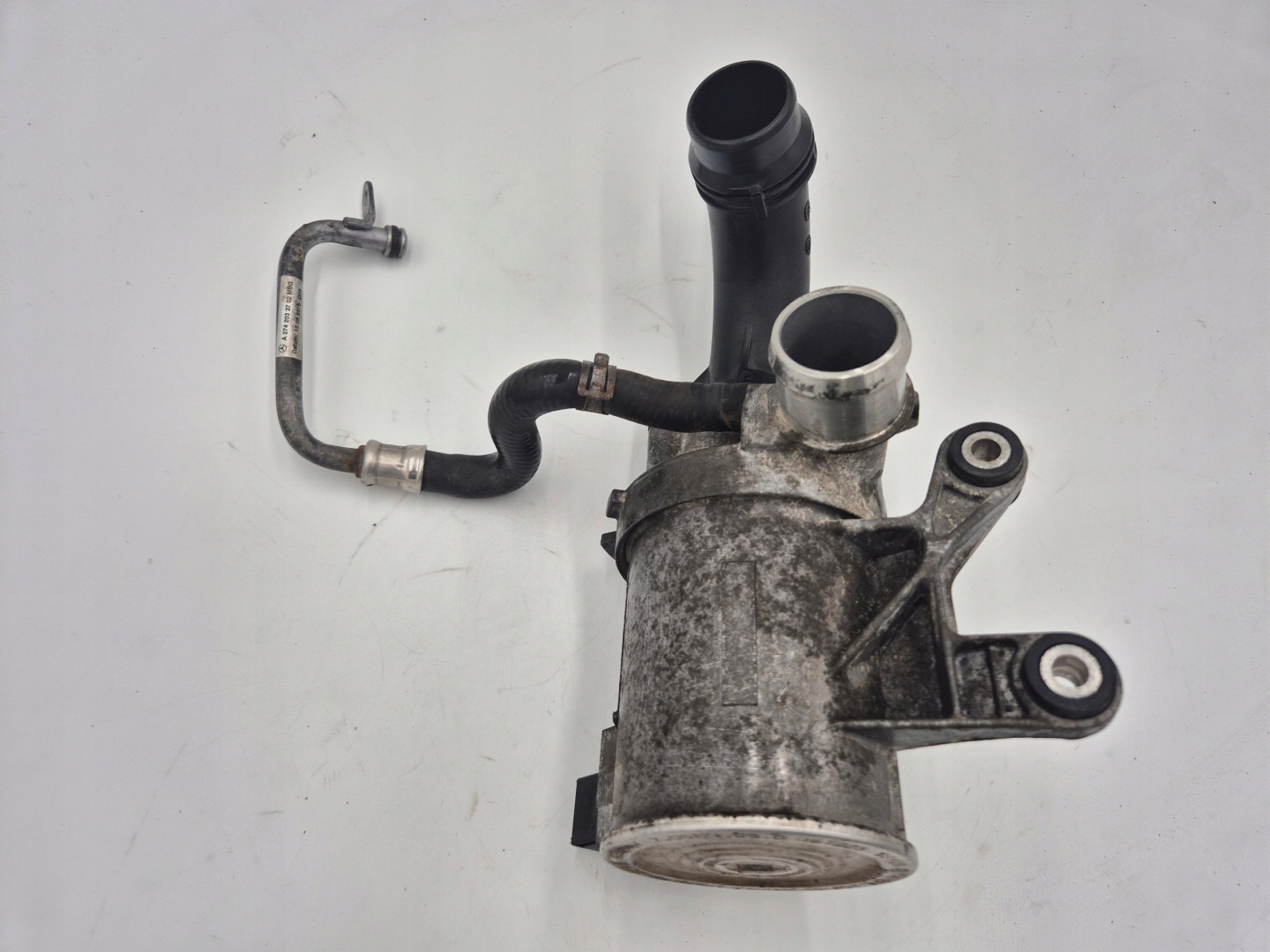 supplementary water pump 2742000207 MERCEDES W205 2.0 CGI
