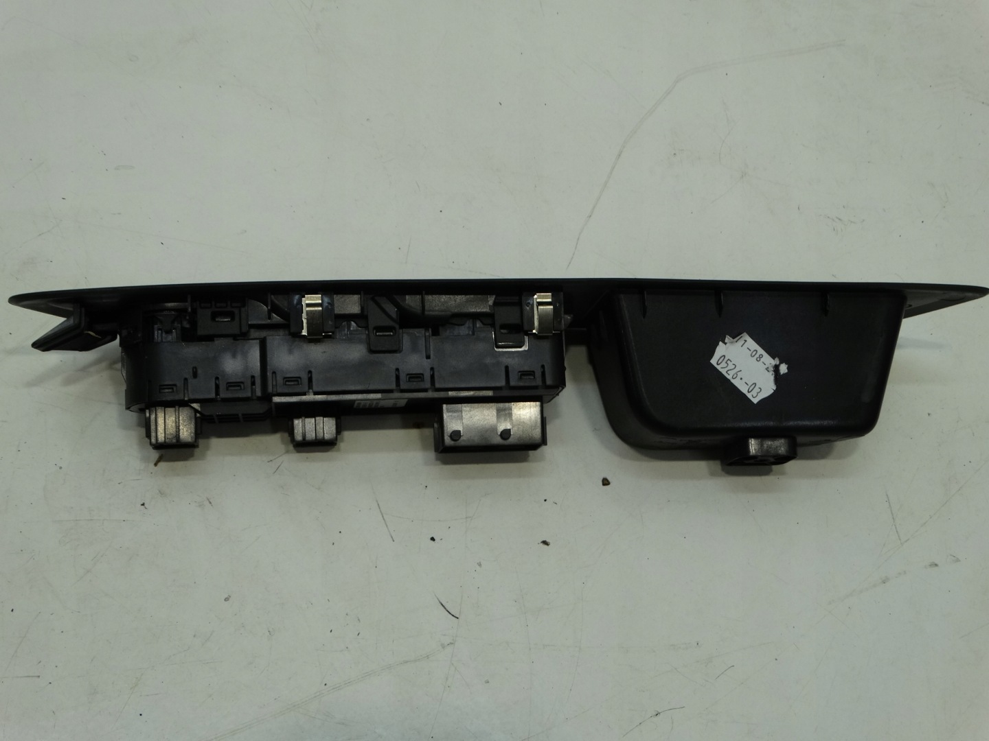 switch windows of mirrors left front CITROEN C4 III 9831082880 20R.