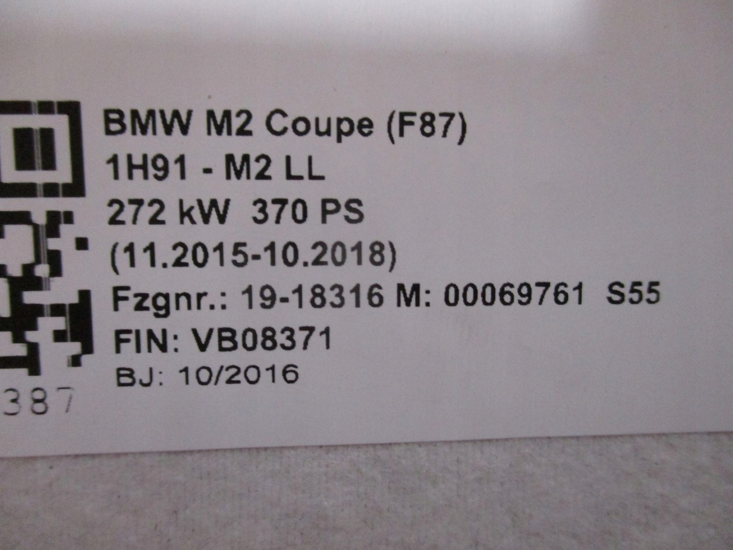 plato rear boot BMW M2 F87 7346030
