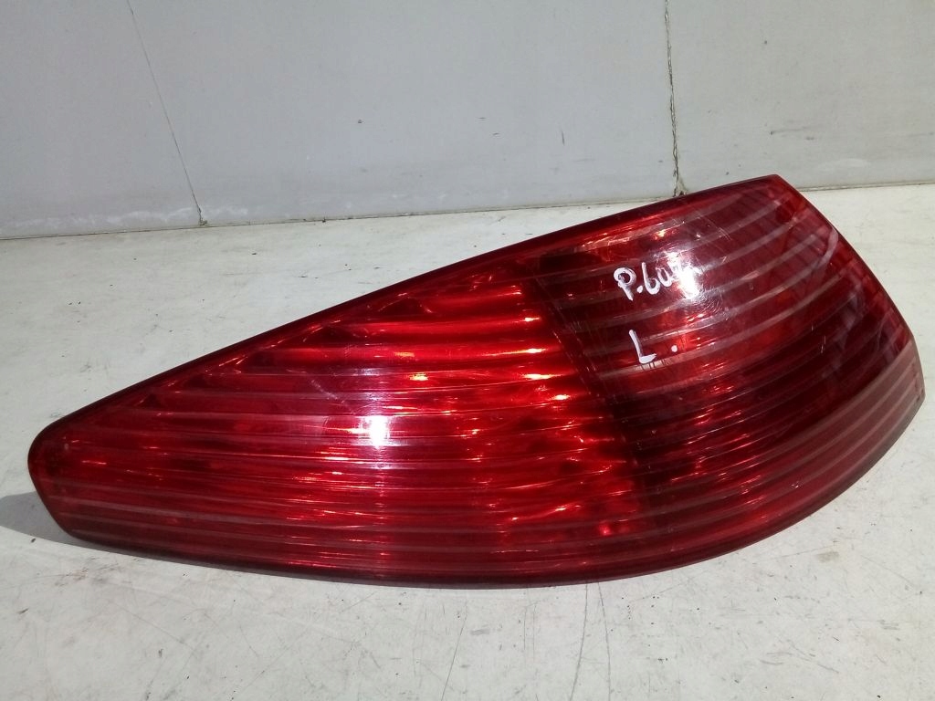 Peugeot 607 light left rear part rear