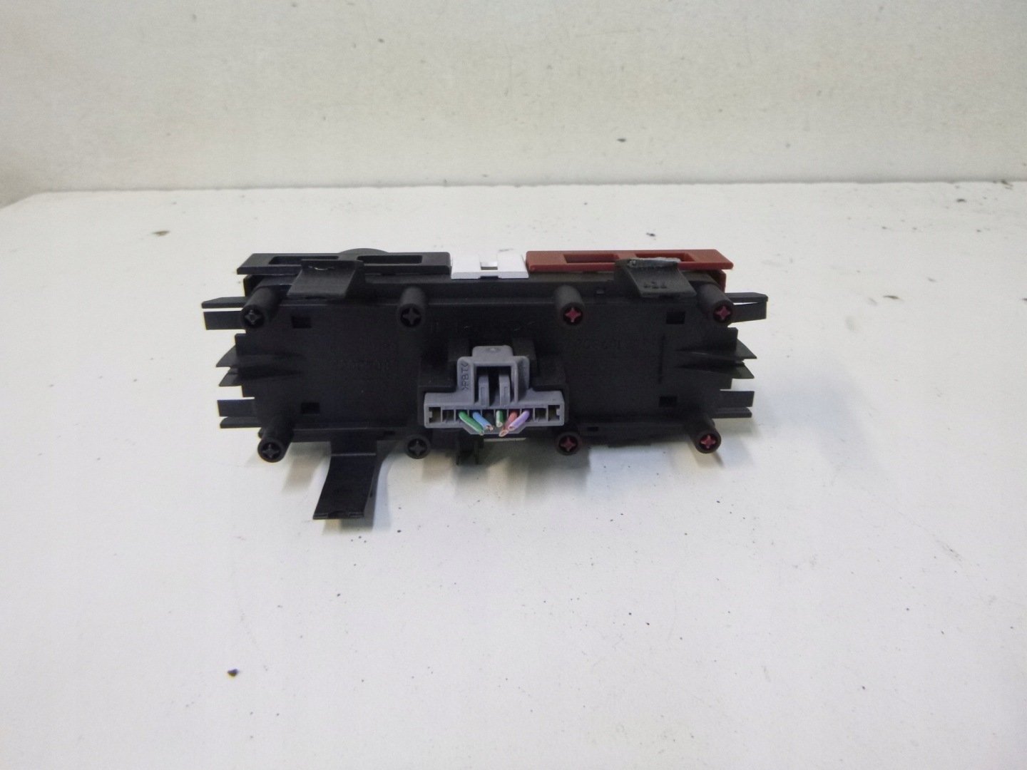 interruttore luci Luci di emergenza RENAULT SCENIC 8200095493