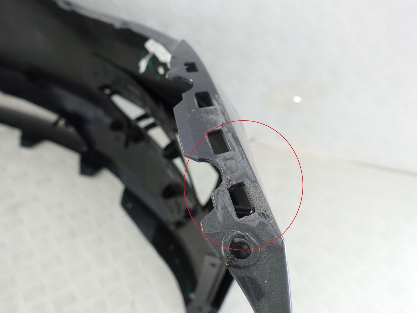 TESLA III 3 bumper front 1084175-00-D