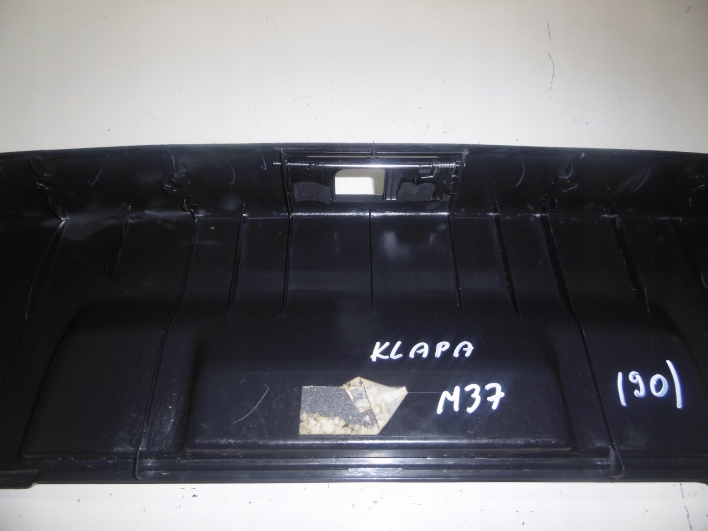 cover upholstery bonnet boot INFINITI M35 M37