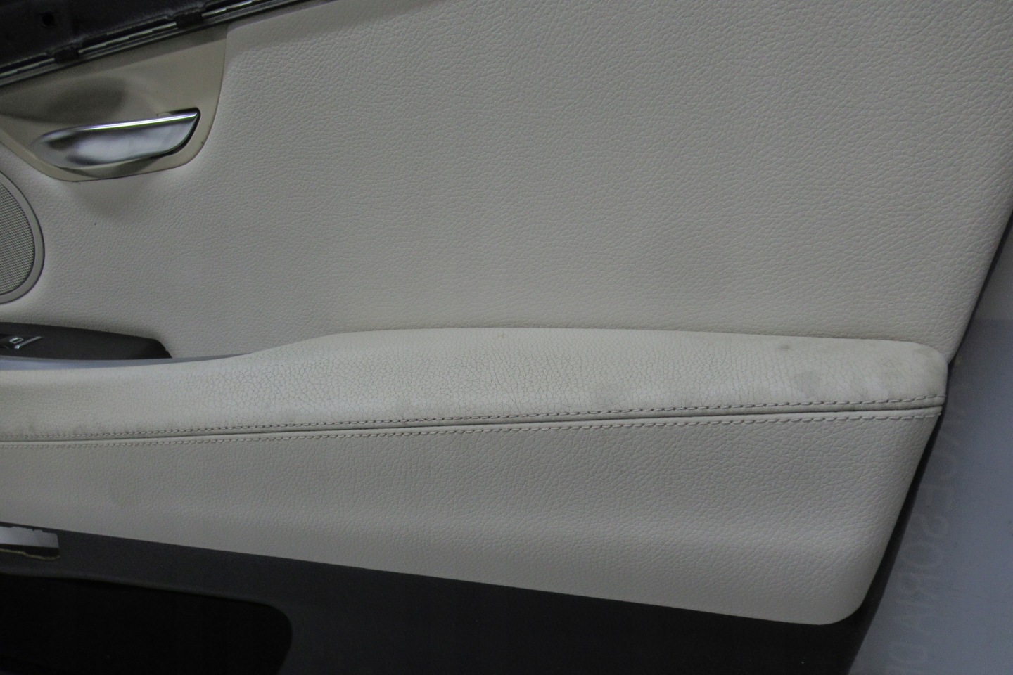 BMW 5GT 2009 side door right front