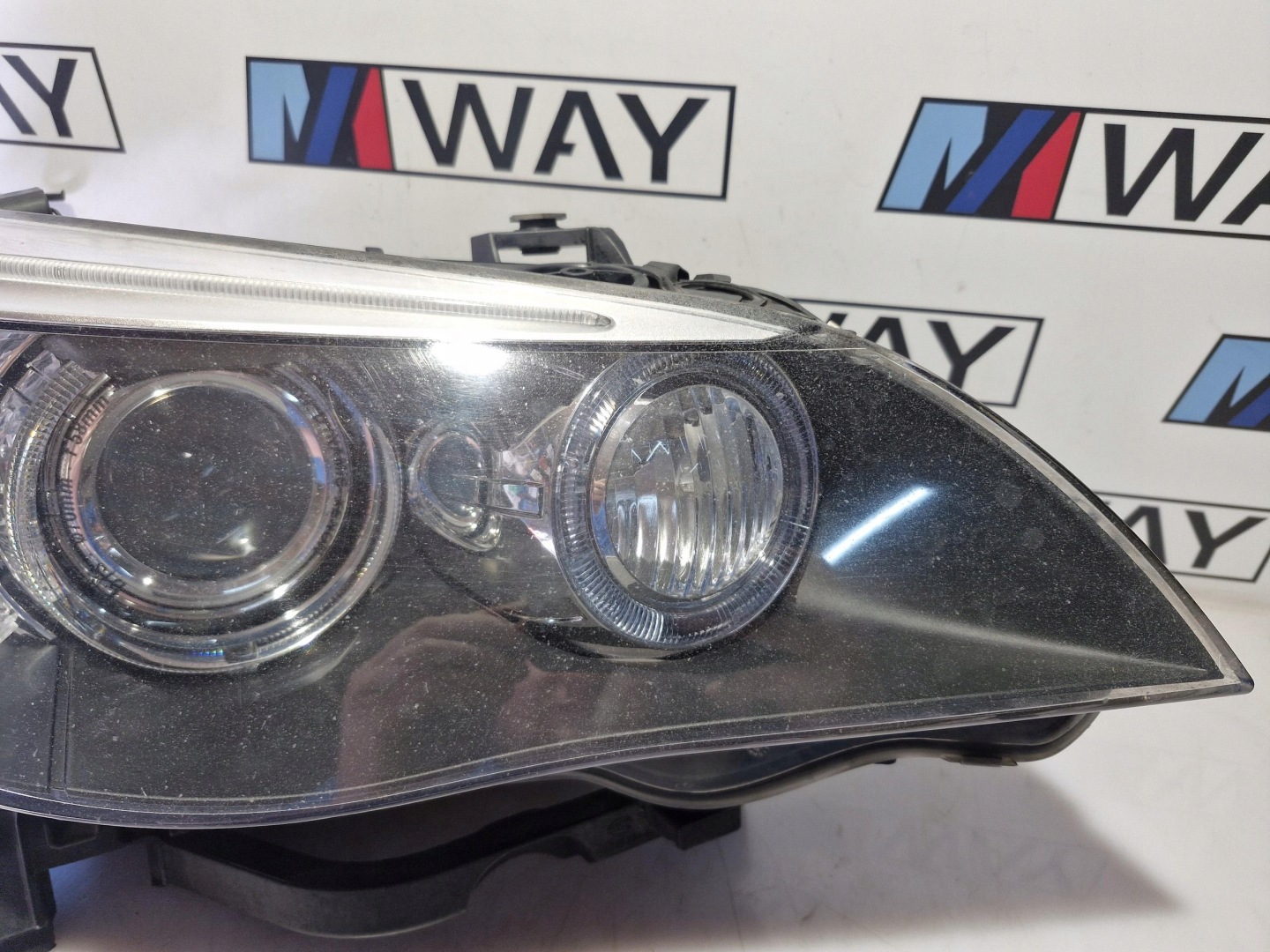7044672 BMW E60 E61 LCI light right front XENON positioning EUROPA