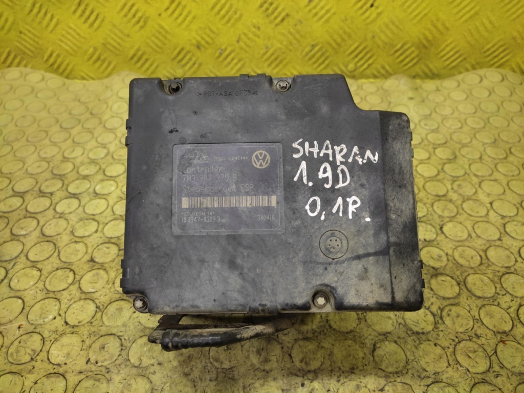 VW SHARAN a 1.9 D pumpa ABS 7M3614111