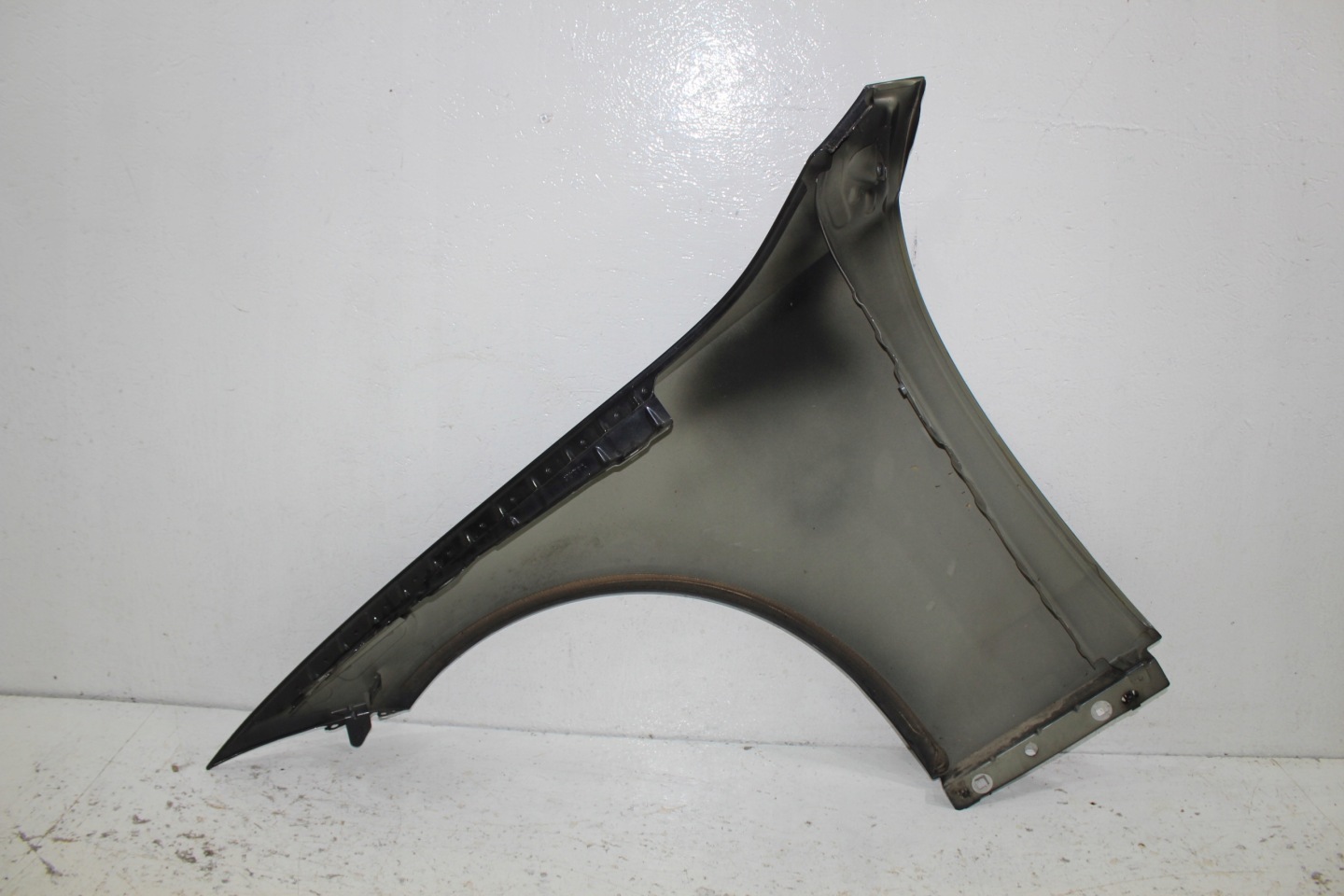 Mercedes C Klasa W206 fender right front A2068810200