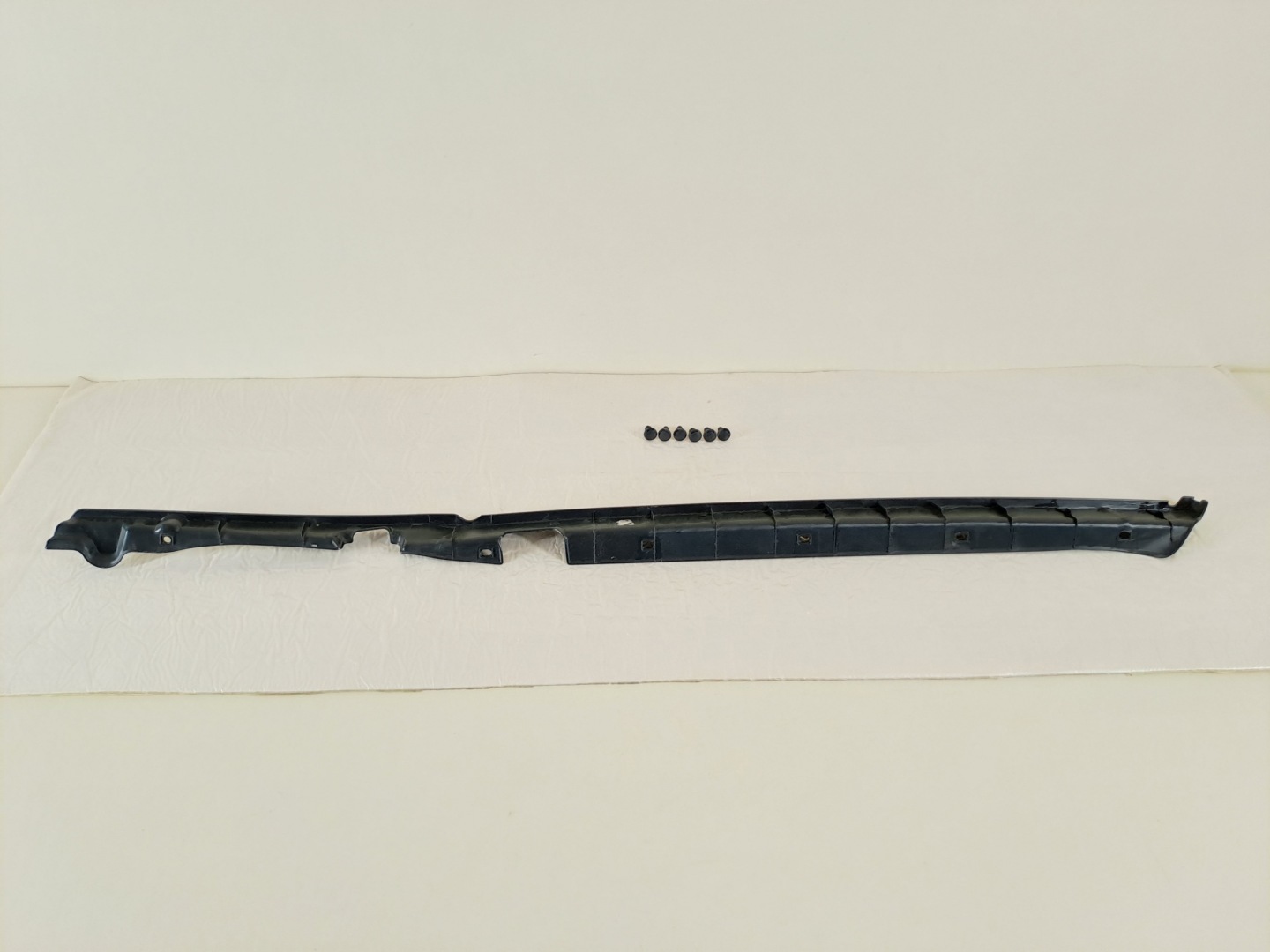 moulding side left bonnet rear part boot FORD MONDEO V MK5 17r LIFTBACK