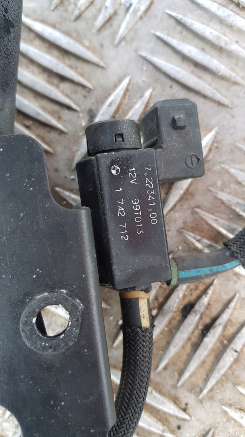 BMW E39 E46 Sensor Unterdruck 1742712