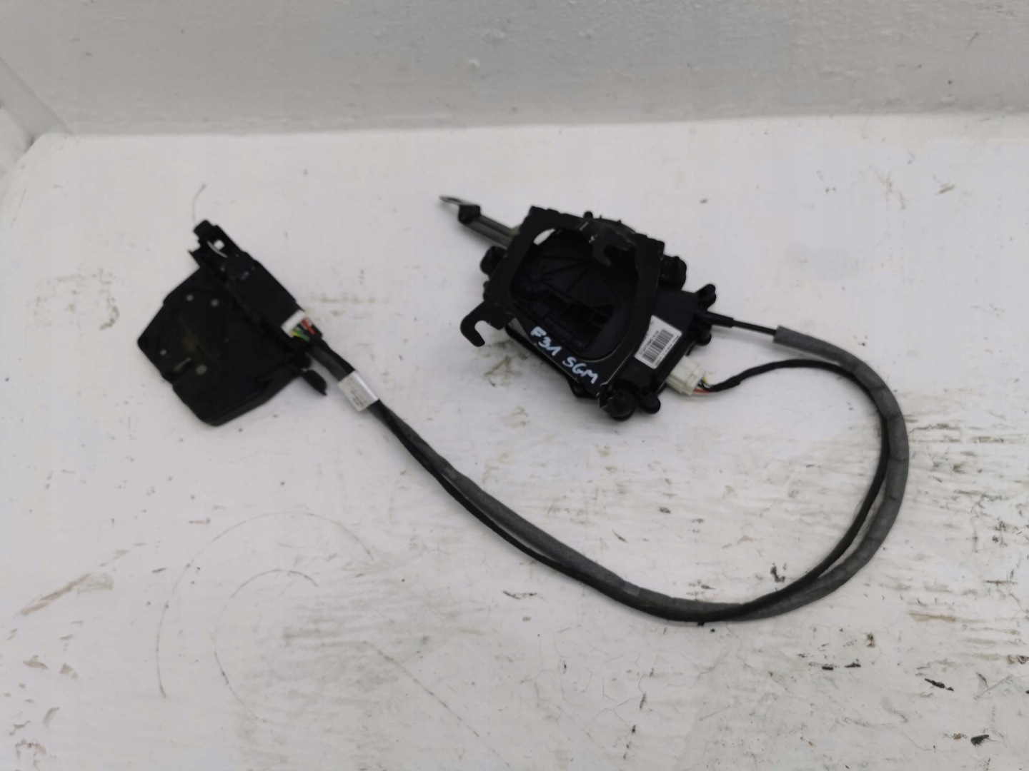 lock bonnet boot BMW SERIA 3 F31 7269516