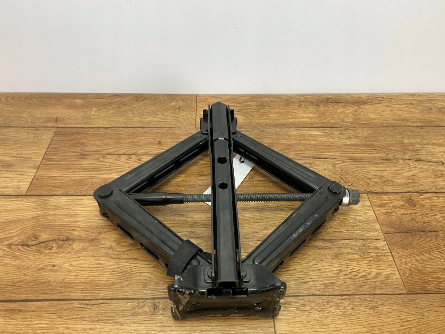 running board narzedzi gear lever lift Ford Explorer VI MK6 2020+