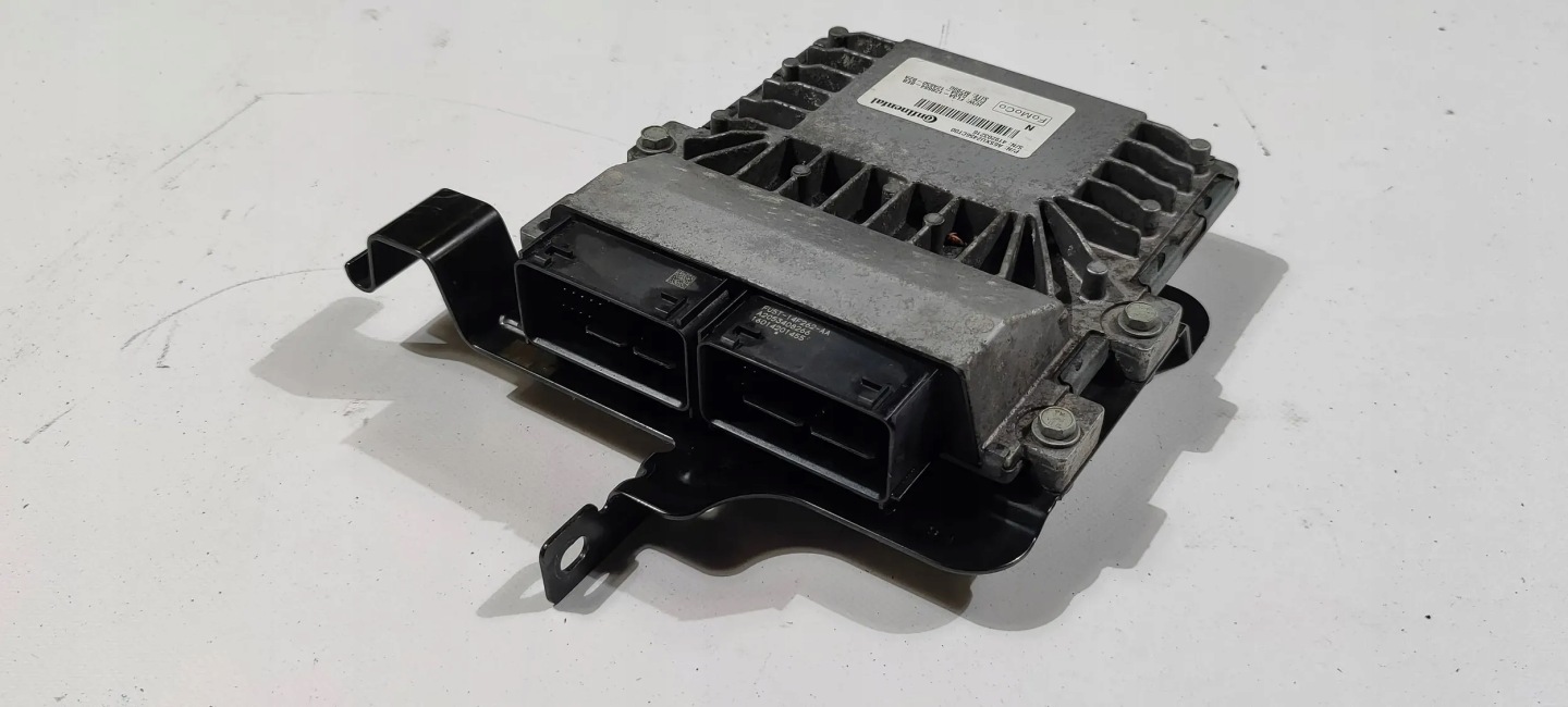 computer control unit of the engine Ford Mustang Explorer 3.5 3.7