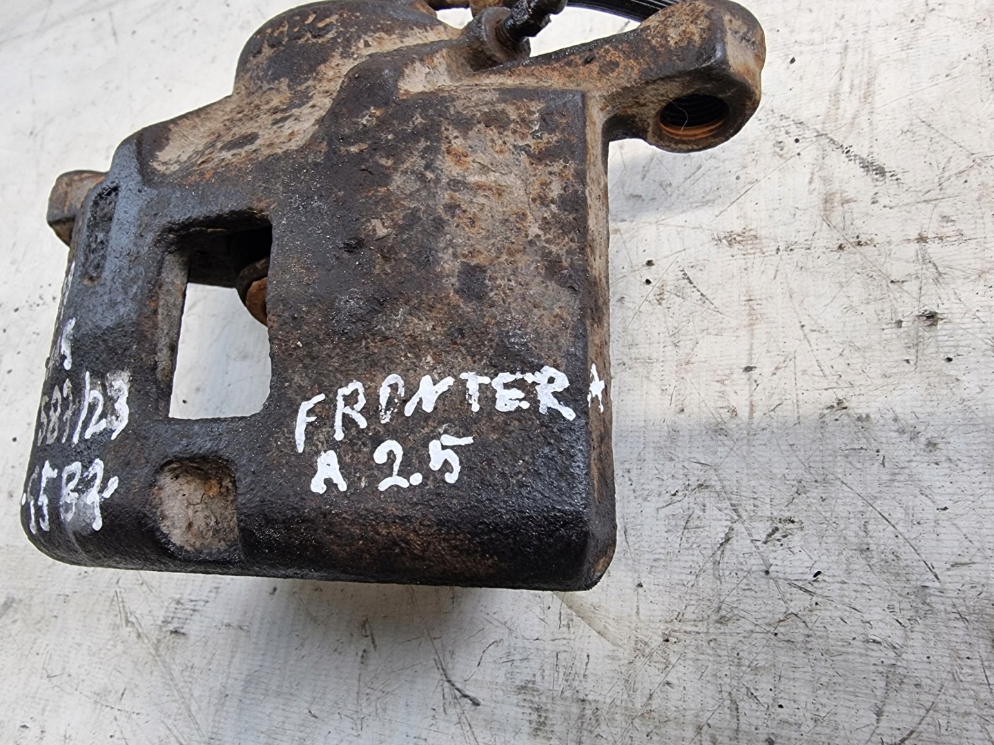 caliper brake right front OPEL FRONTERA A 2.5 TDS