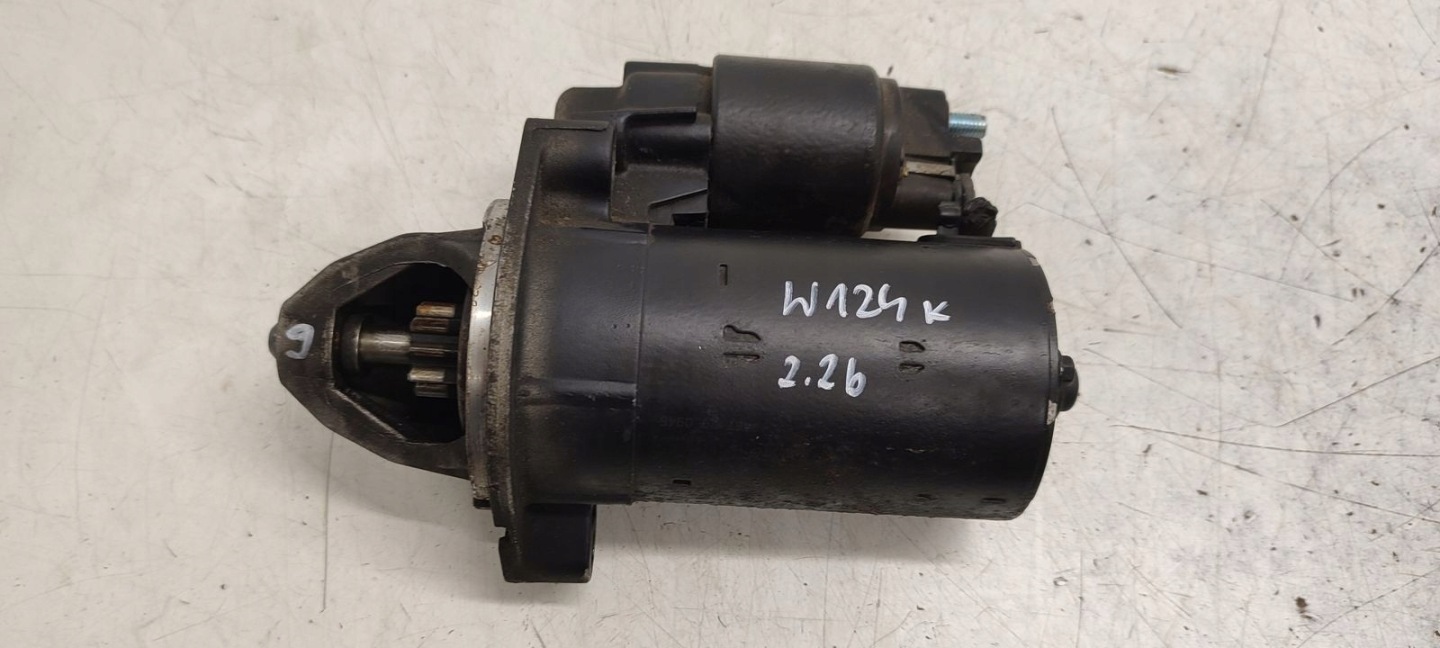 startér Mercedes W124 2,2b