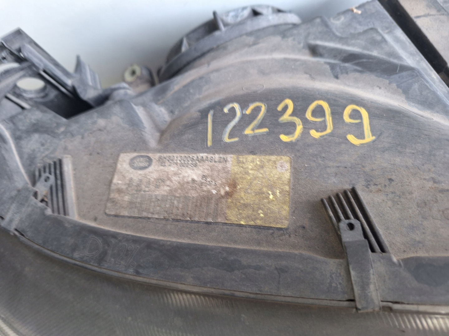 RANGE ROVER SPORT and L320 05-09 light left XENON UK